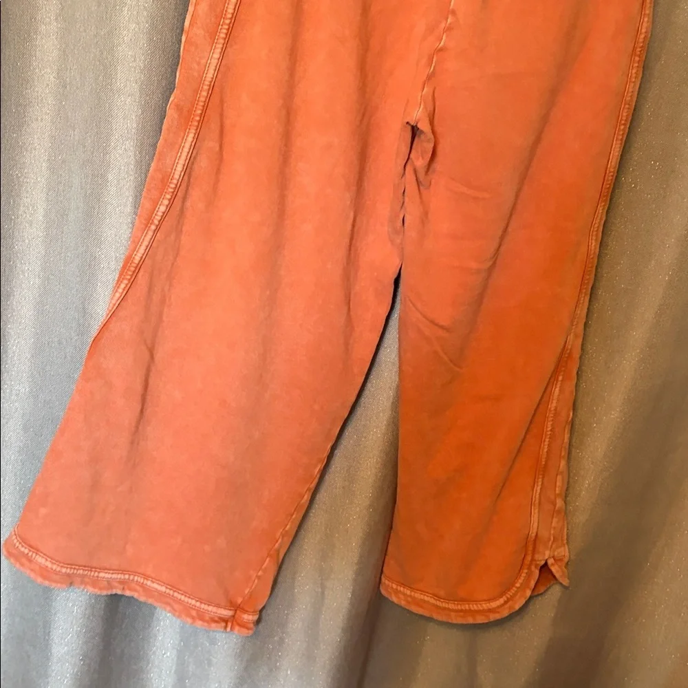 So Comfy Wide Leg Pant Cropped Length - Picture 7 of 8